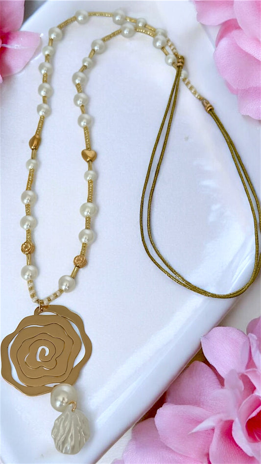 Pearl Rose Renaissance