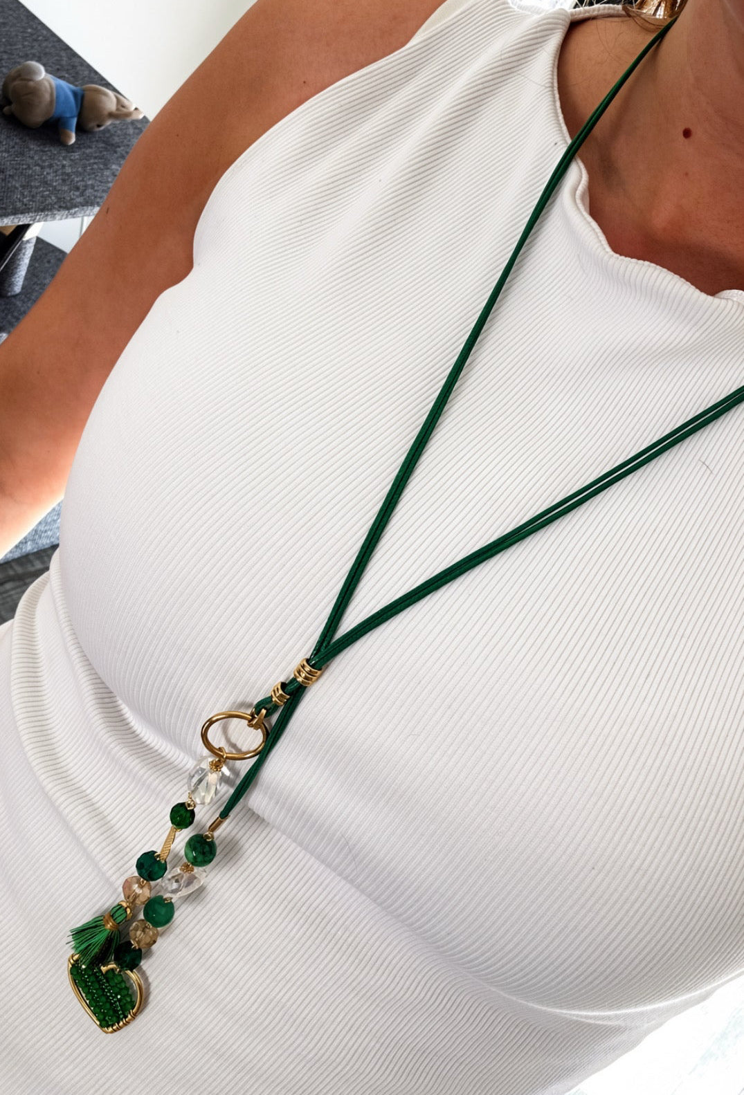 Emerald Heart Lariat Necklaces